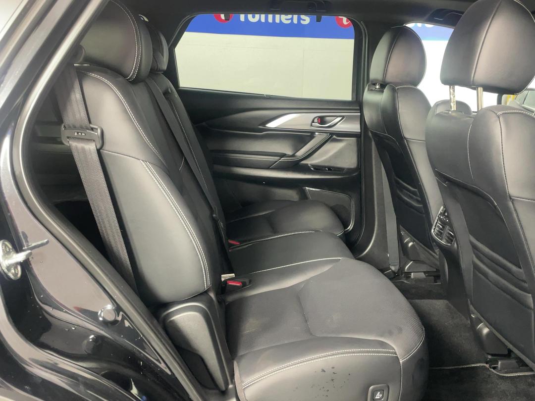 Photo '20' of Mazda CX-9