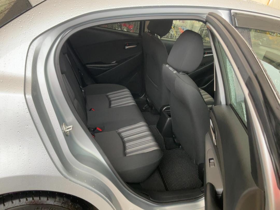 Photo '17' of Mazda Demio Photo '17' of Mazda Demio