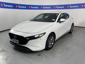 Photo '4' of Mazda Mazda3