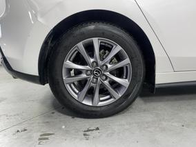 Photo '12' of Mazda Mazda3