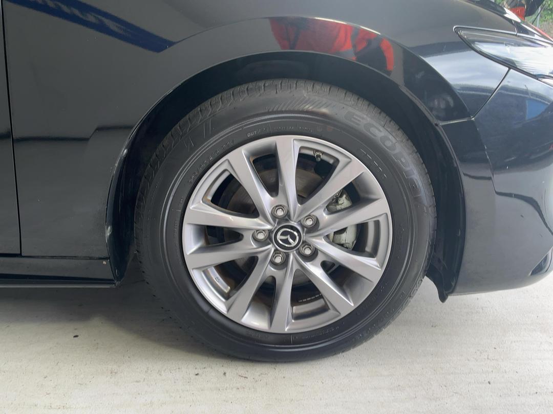 Photo '9' of Mazda Mazda3