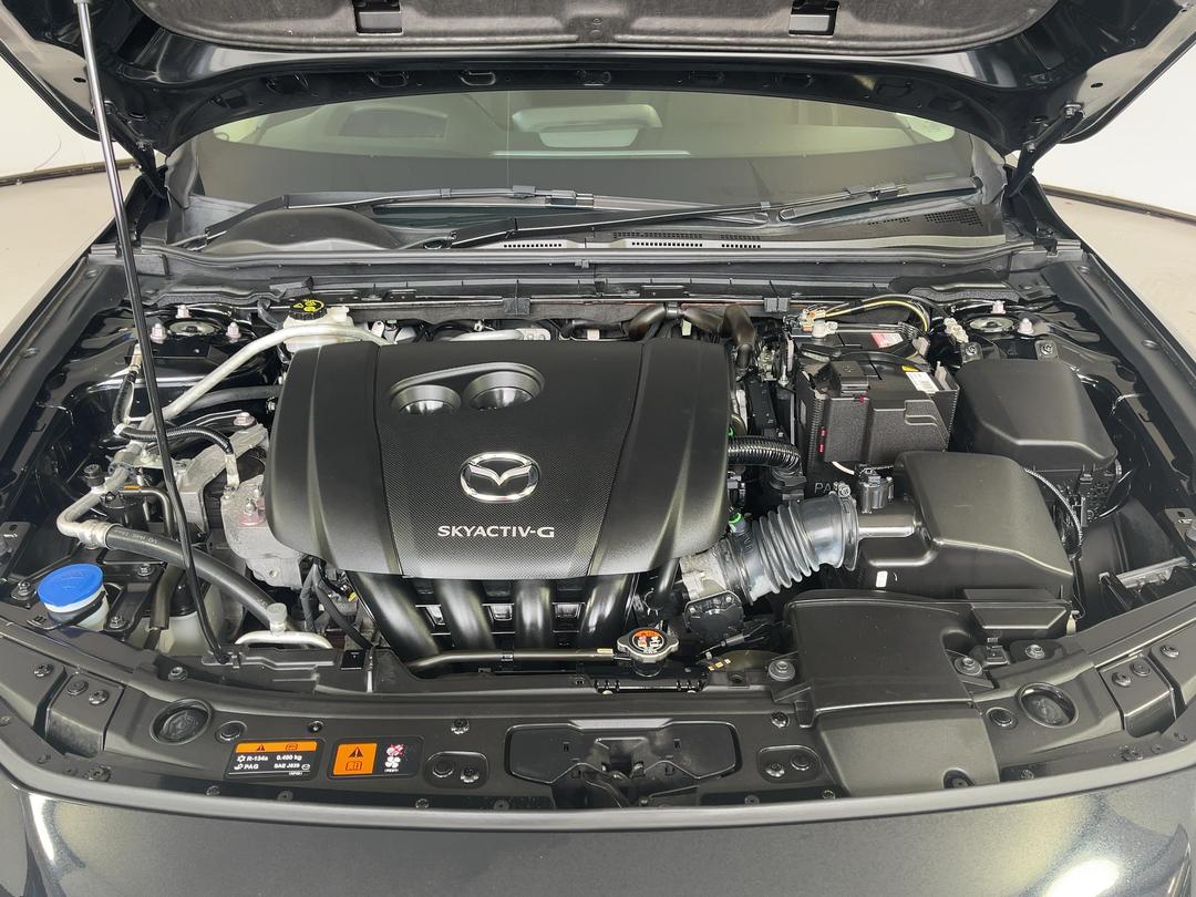 Photo '13' of Mazda Mazda3