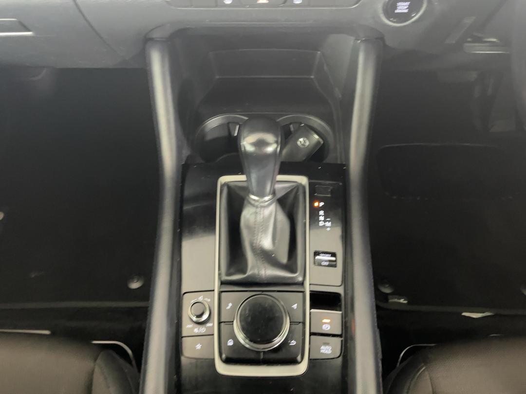 Photo '18' of Mazda Mazda3