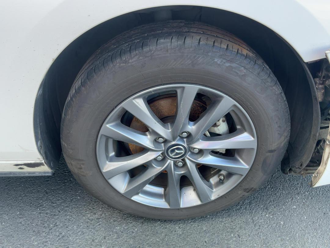 Photo '10' of Mazda Mazda3 GSX