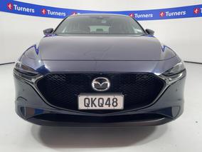 Photo '2' of Mazda Mazda3