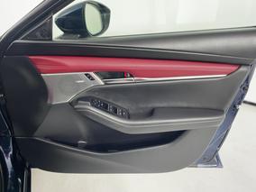 Photo '15' of Mazda Mazda3