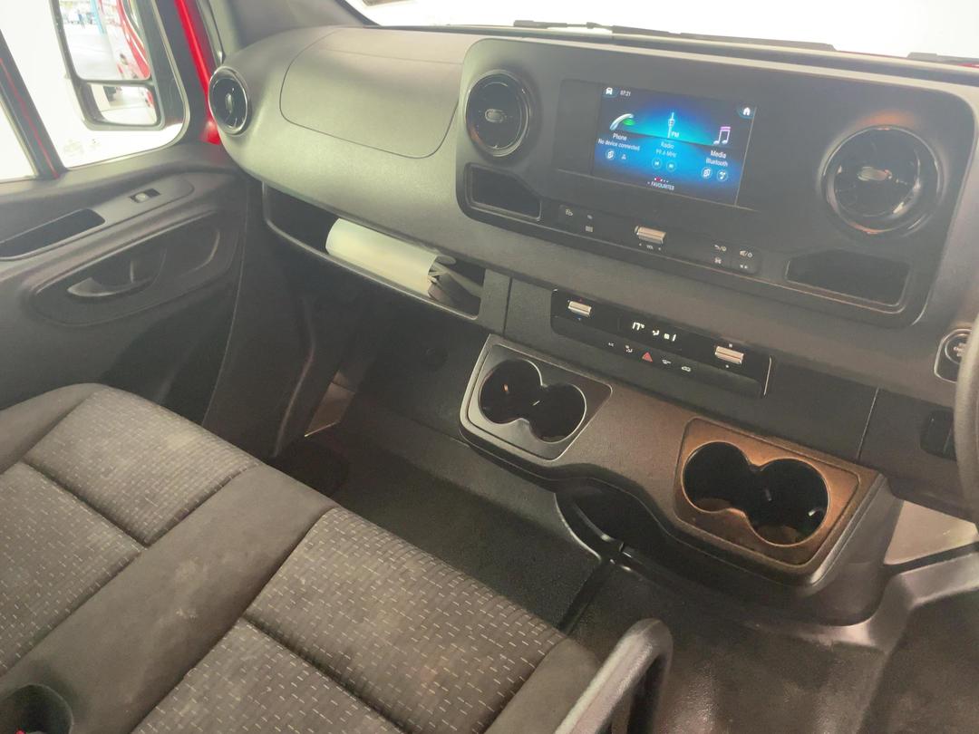 Photo '18' of Mercedes-Benz Sprinter
