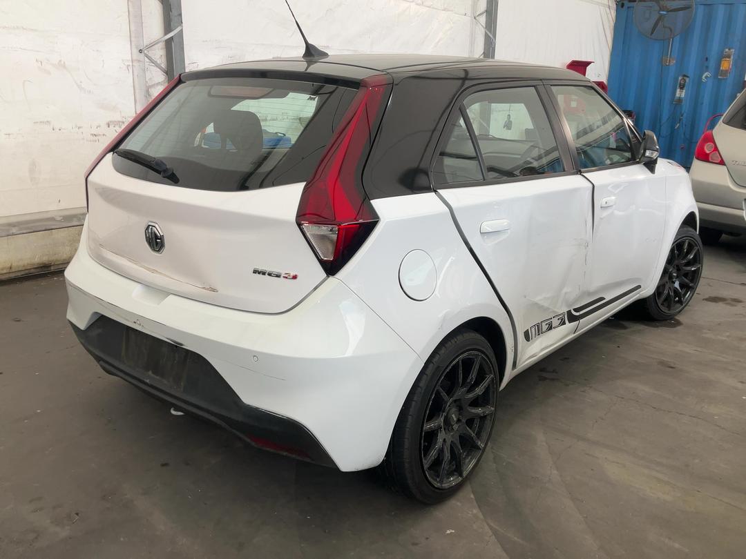 Photo '5' of MG 3 Core