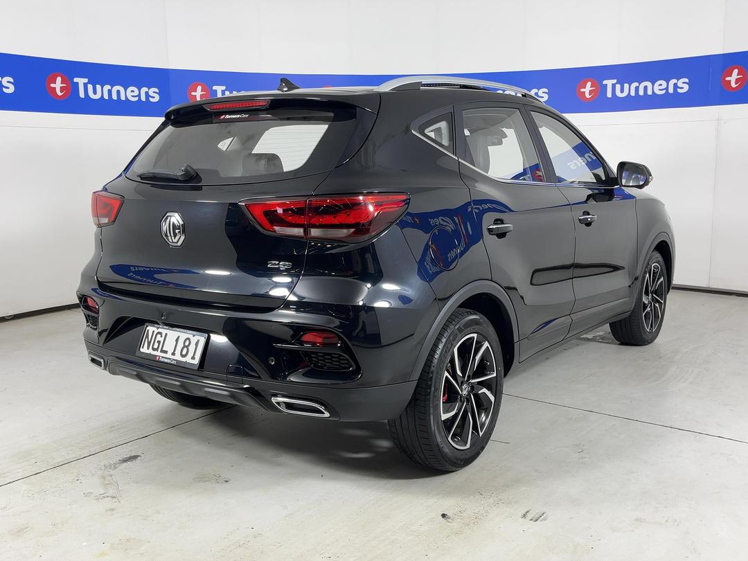 Photo '7' of MG ZS
