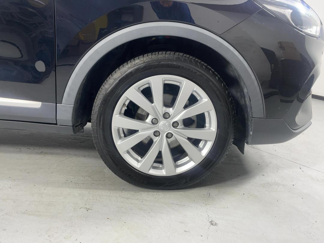 Photo '9' of MG ZS