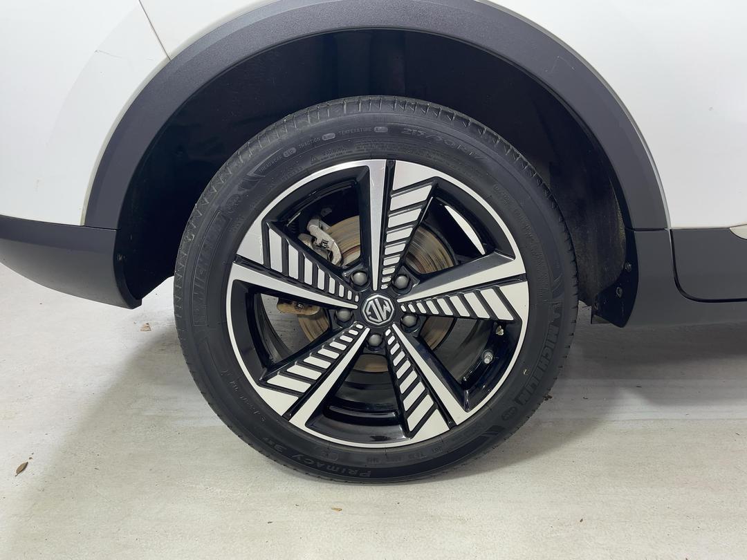 Photo '12' of MG ZS