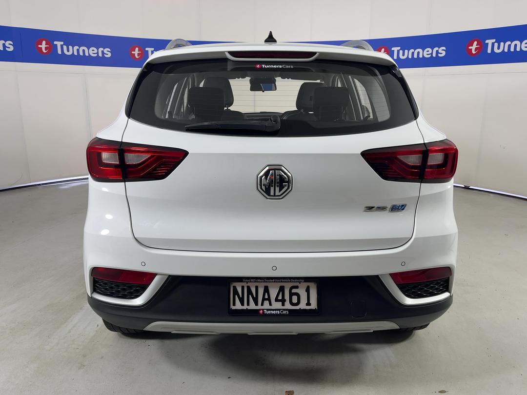 Photo '6' of MG ZS