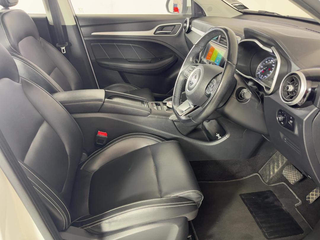 Photo '16' of MG ZS