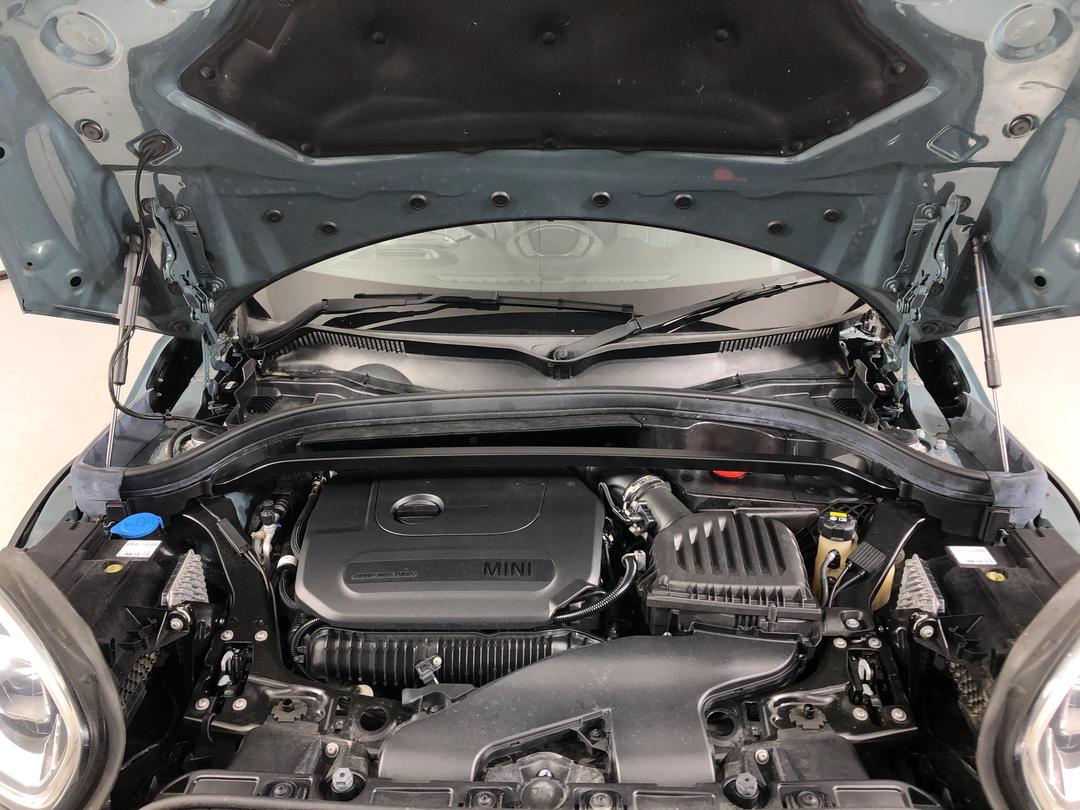 Photo '13' of Mini Countryman