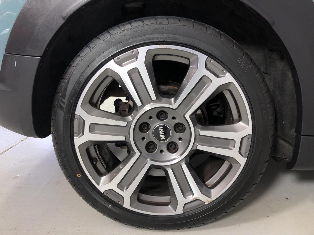 Photo '12' of Mini Countryman