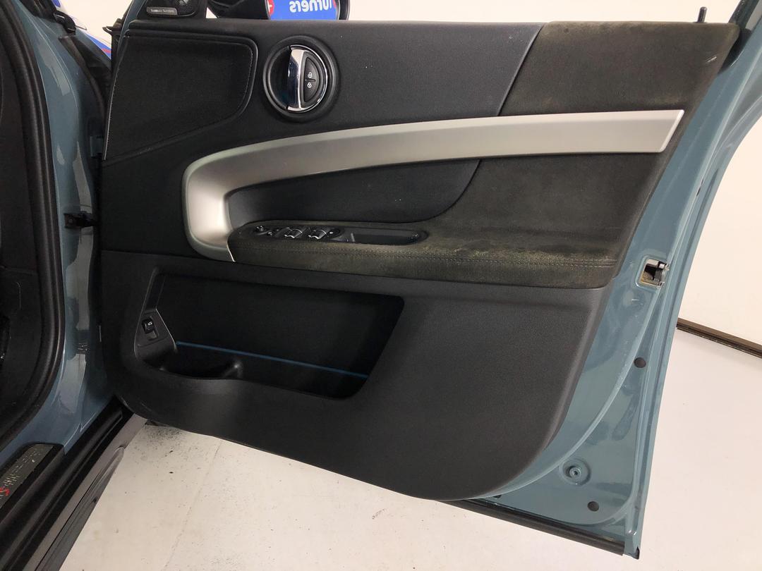 Photo '15' of Mini Countryman