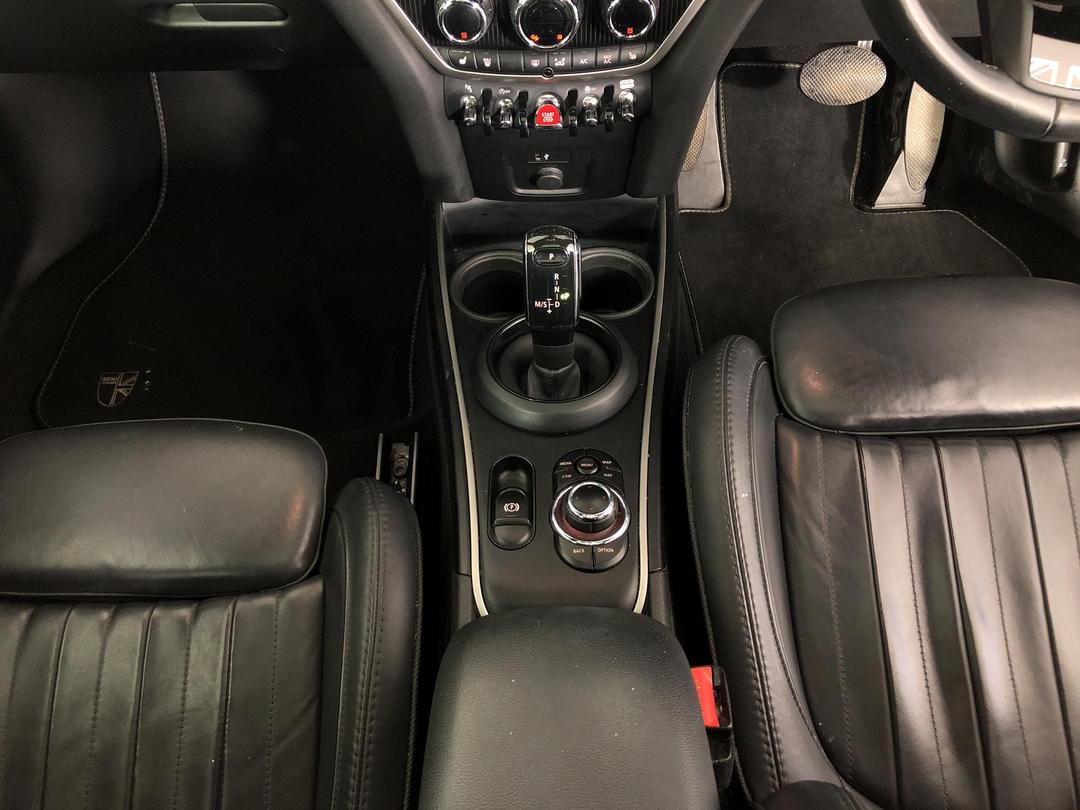 Photo '18' of Mini Countryman