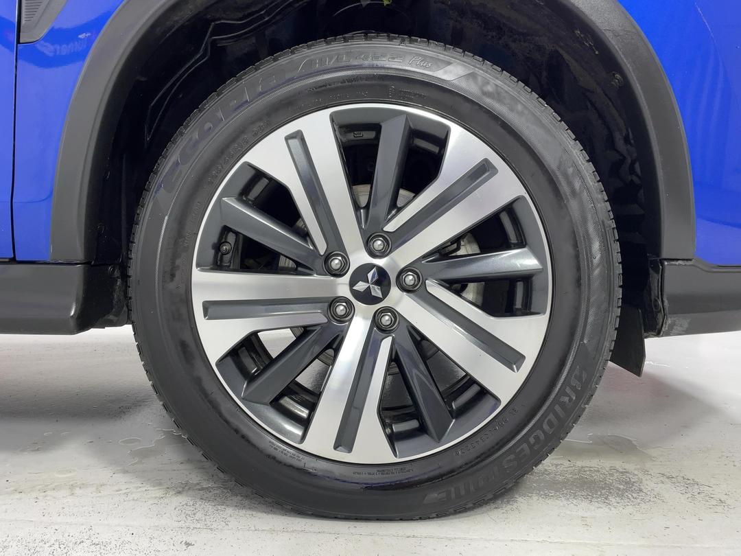 Photo '9' of Mitsubishi ASX