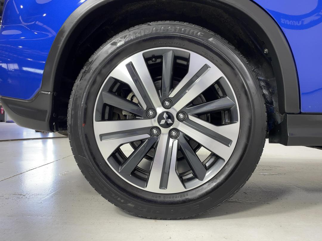 Photo '12' of Mitsubishi ASX