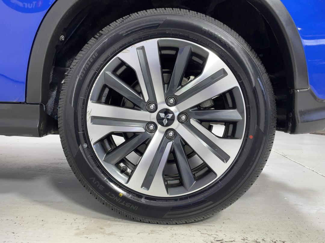 Photo '11' of Mitsubishi ASX