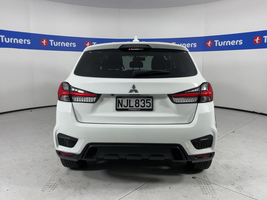 Photo '6' of Mitsubishi ASX