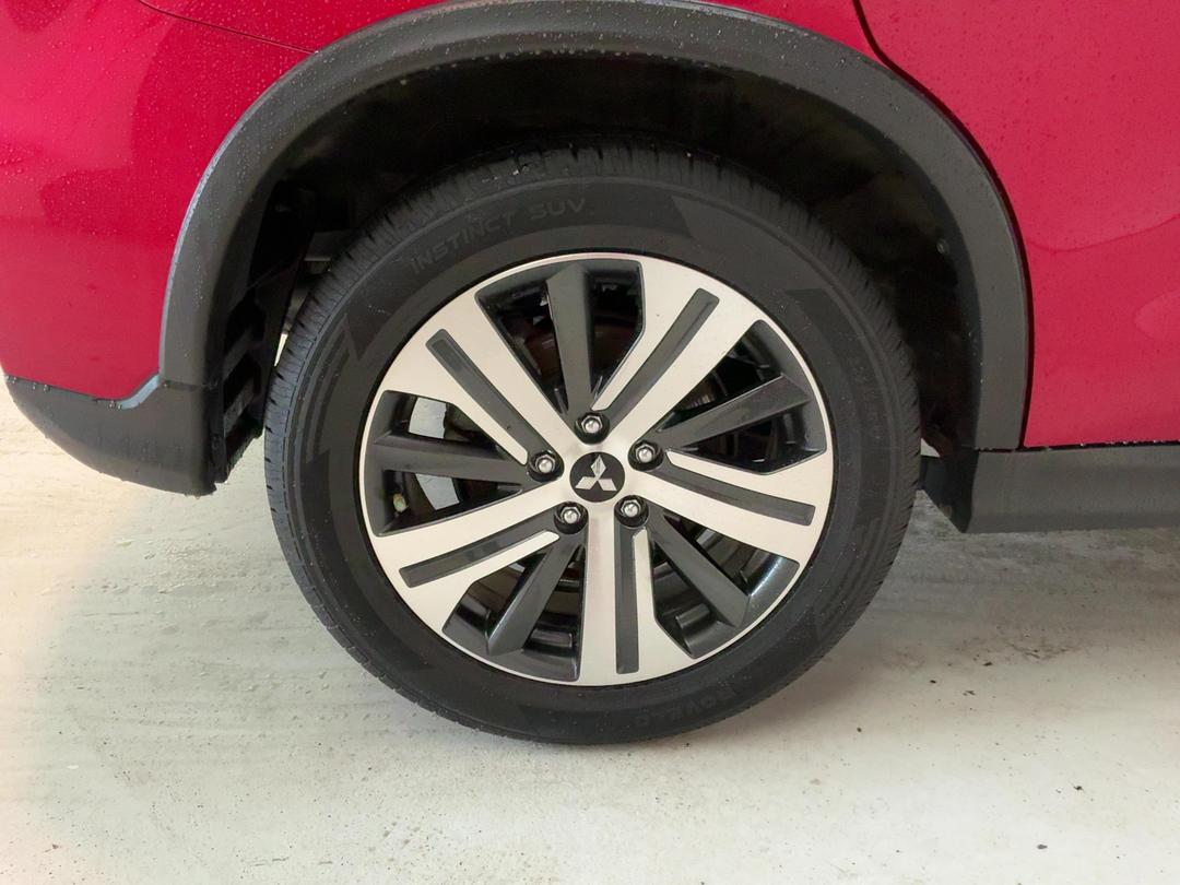 Photo '12' of Mitsubishi ASX