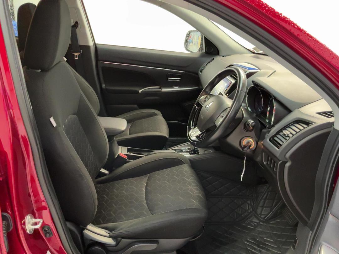 Photo '16' of Mitsubishi ASX