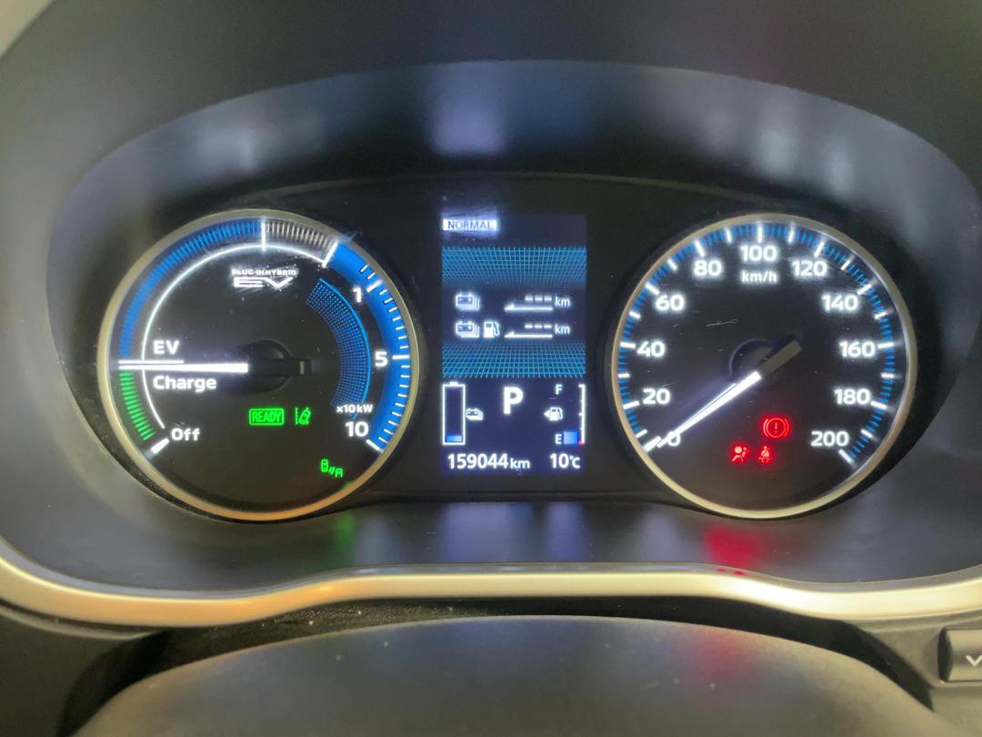 Photo '21' of Mitsubishi Eclipse Cross