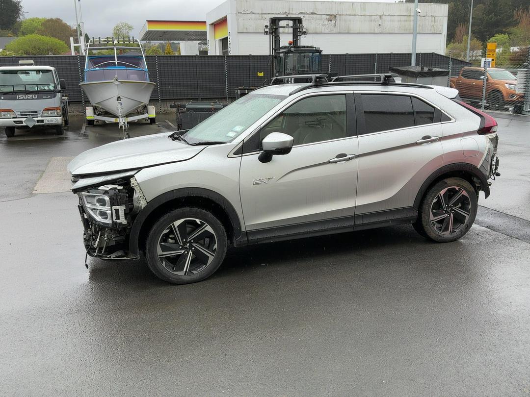 Photo '4' of Mitsubishi Eclipse Cross XLS Photo '4' of Mitsubishi Eclipse Cross XLS
