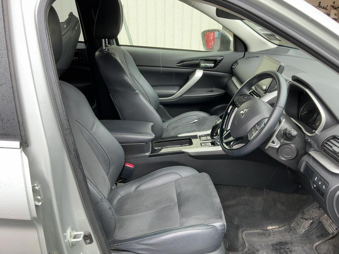 Photo '14' of Mitsubishi Eclipse Cross XLS Photo '14' of Mitsubishi Eclipse Cross XLS