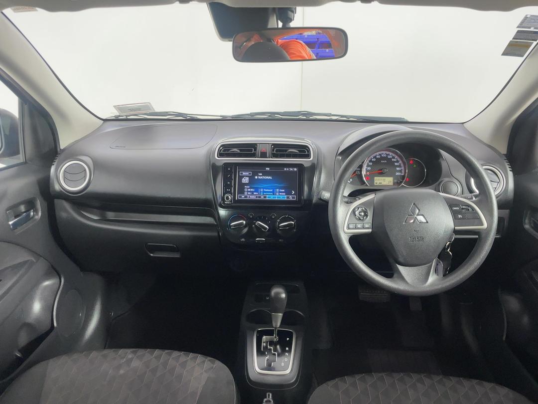Photo '17' of Mitsubishi Mirage