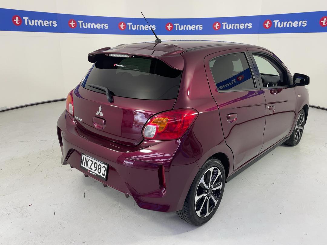 Photo '7' of Mitsubishi Mirage