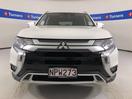 Thumbnail '2' of Mitsubishi Outlander