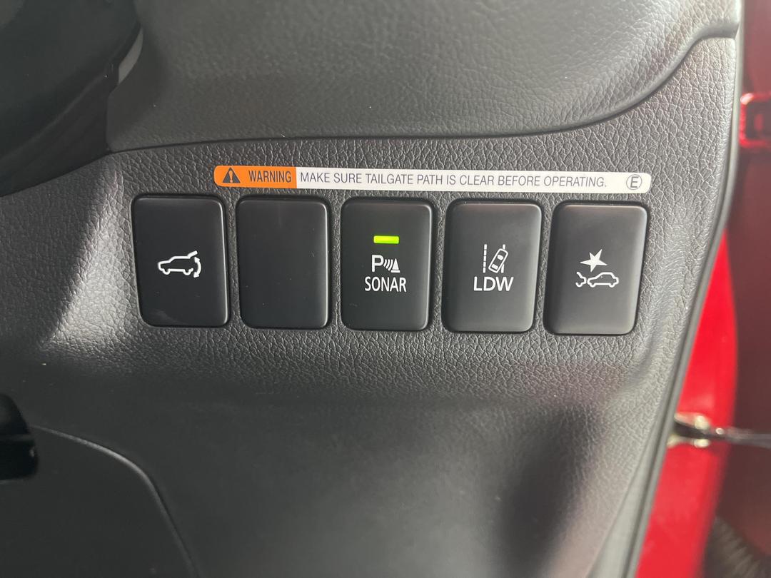 Photo '25' of Mitsubishi Outlander