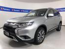 Thumbnail '4' of Mitsubishi Outlander