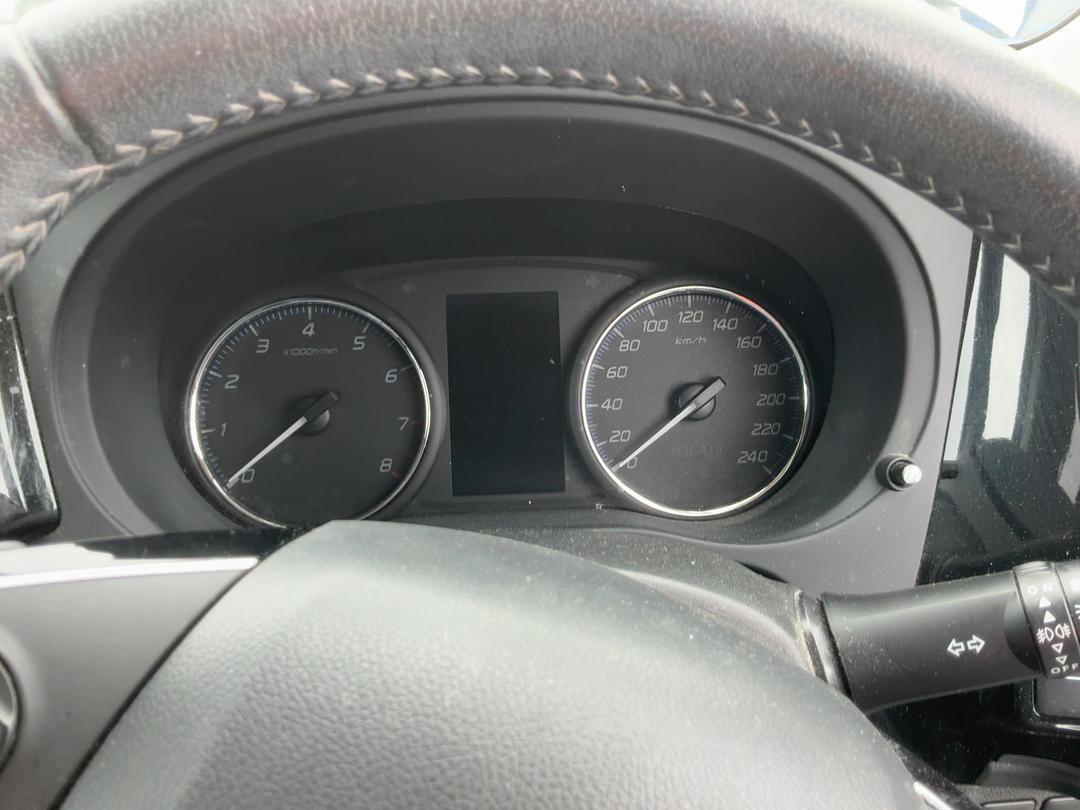 Photo '17' of Mitsubishi Outlander LS Photo '17' of Mitsubishi Outlander LS
