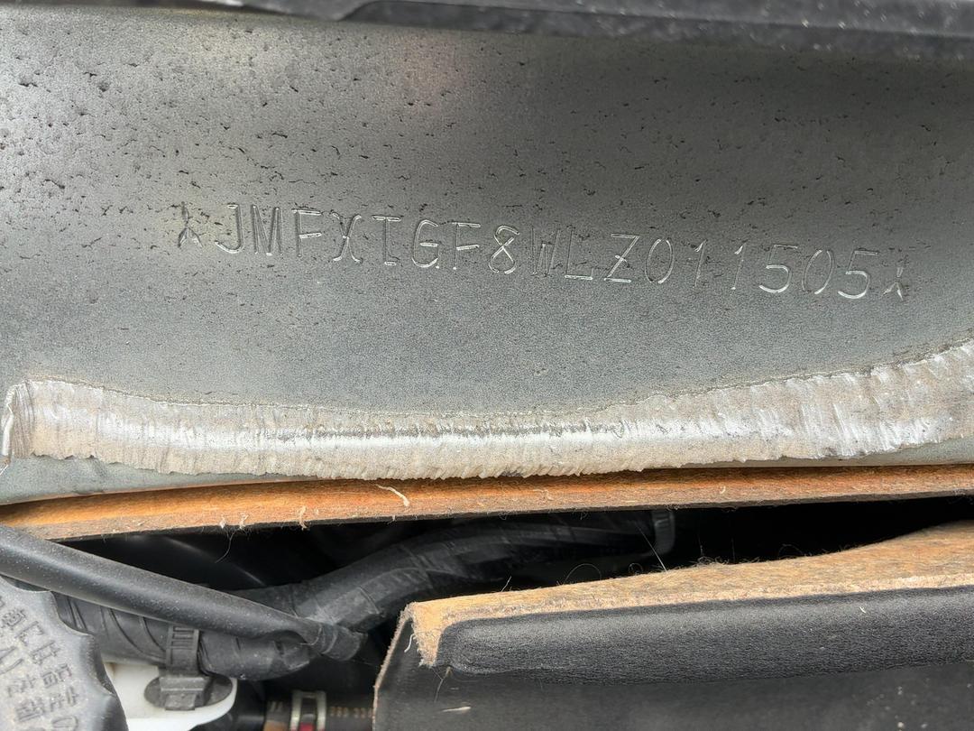 Photo '25' of Mitsubishi Outlander LS Photo '25' of Mitsubishi Outlander LS