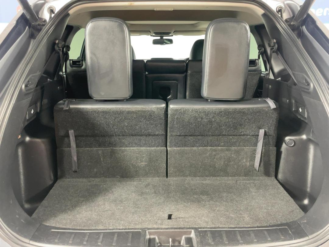Photo '14' of Mitsubishi Outlander