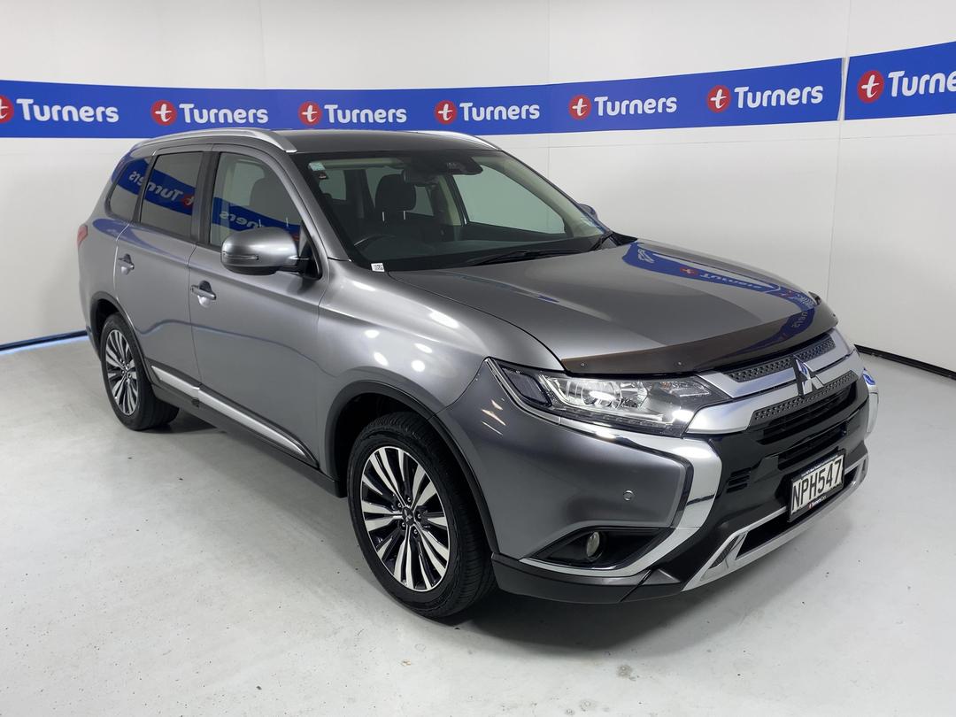 Photo '1' of Mitsubishi Outlander