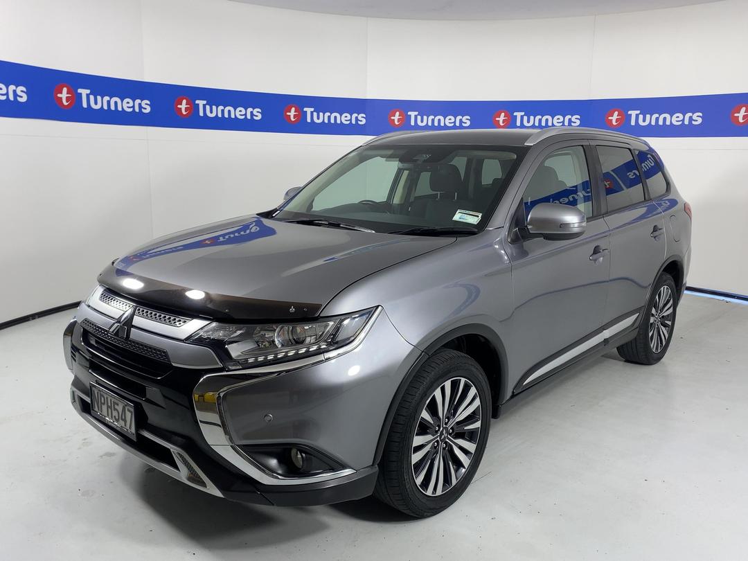 Photo '4' of Mitsubishi Outlander
