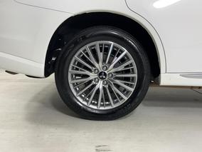Photo '12' of Mitsubishi Outlander