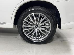 Photo '11' of Mitsubishi Outlander