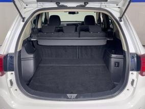 Photo '14' of Mitsubishi Outlander