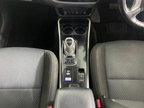 Photo '23' of Mitsubishi Outlander