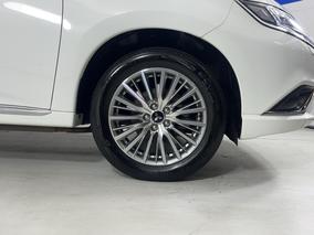 Photo '9' of Mitsubishi Outlander