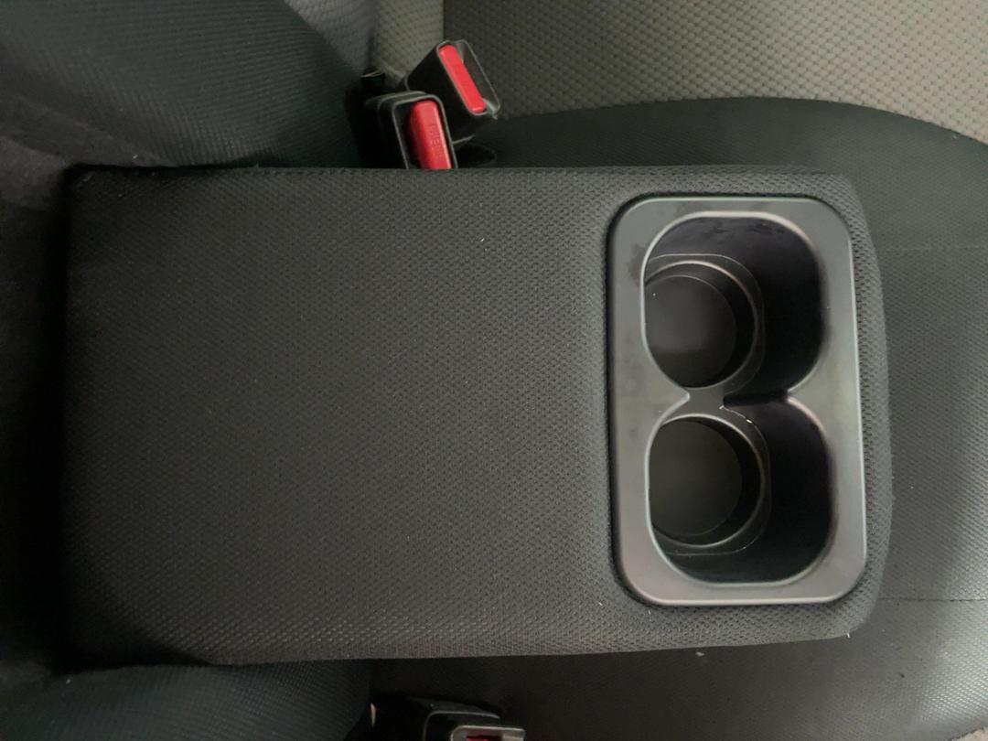 Photo '24' of Mitsubishi Triton