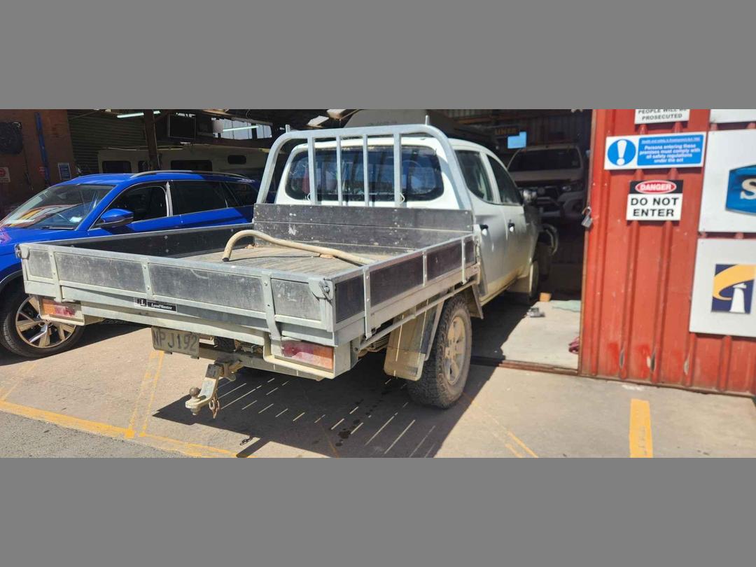 Photo '3' of Mitsubishi Triton DC C GLX 4WD 6AT