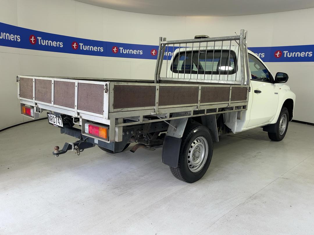 Photo '7' of Mitsubishi Triton