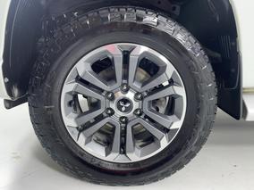 Photo '10' of Mitsubishi Triton