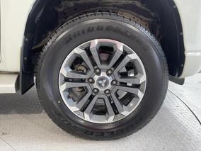 Photo '9' of Mitsubishi Triton